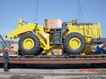   Komatsu WA600   